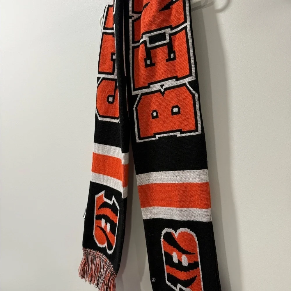 47 Brand Black and Orange Knit Scarf